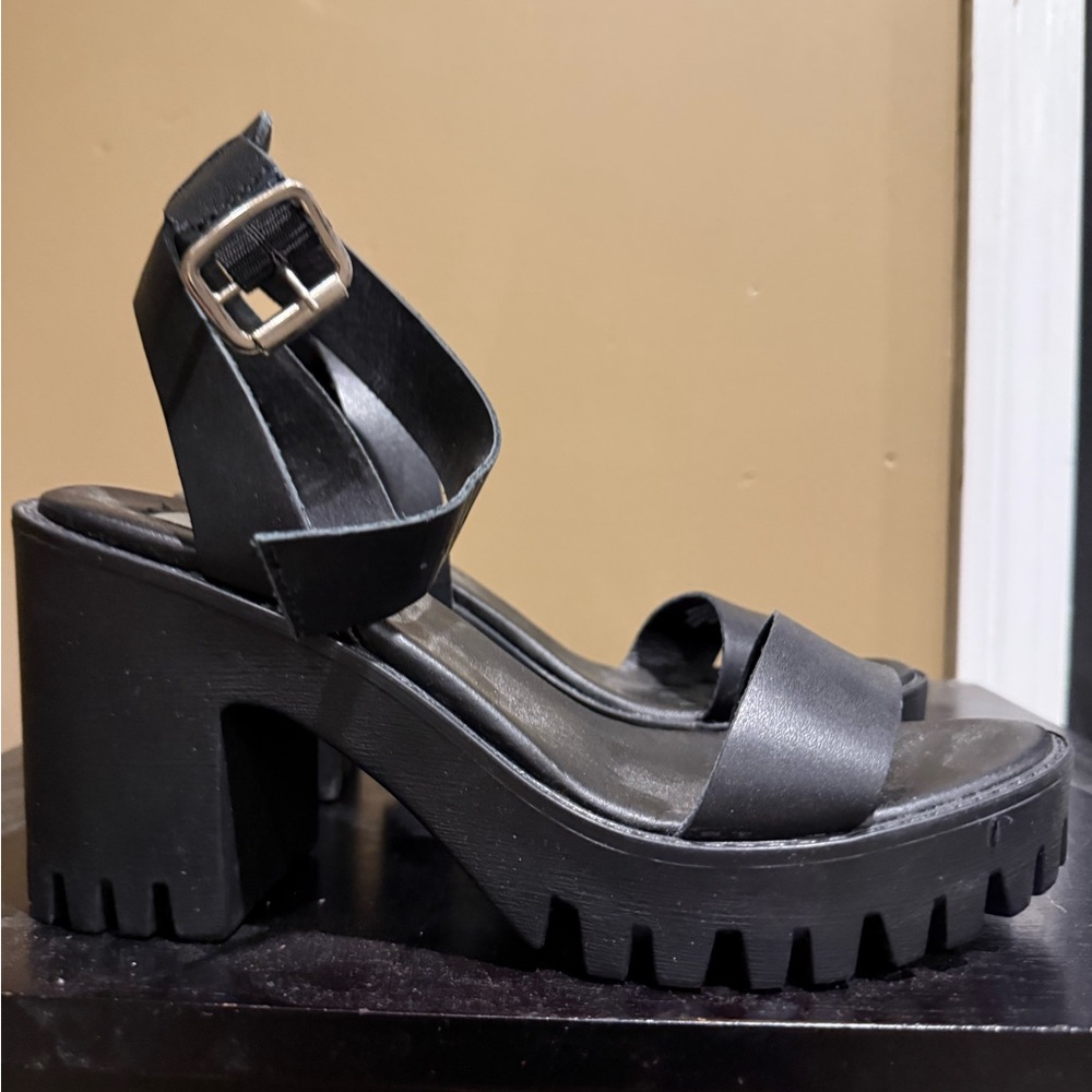 Steve Madden chunky heels